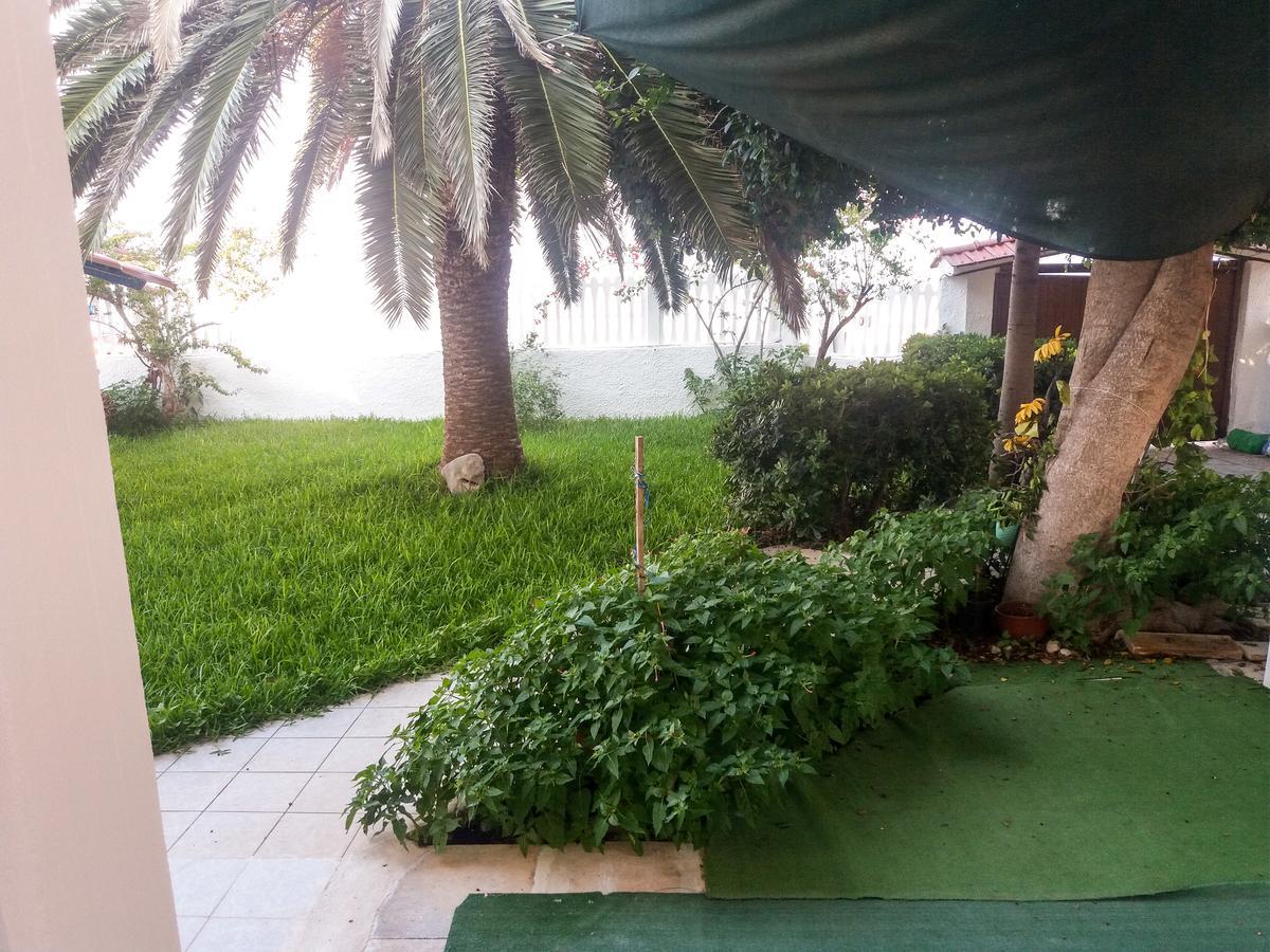 Per Mare Villa Loutra Oraias Elenis Bagian luar foto